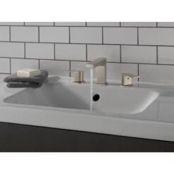 Peerless Xander Brushed Nickel 2-handle Widespread WaterSense Bathroom Sink Faucet With Drain