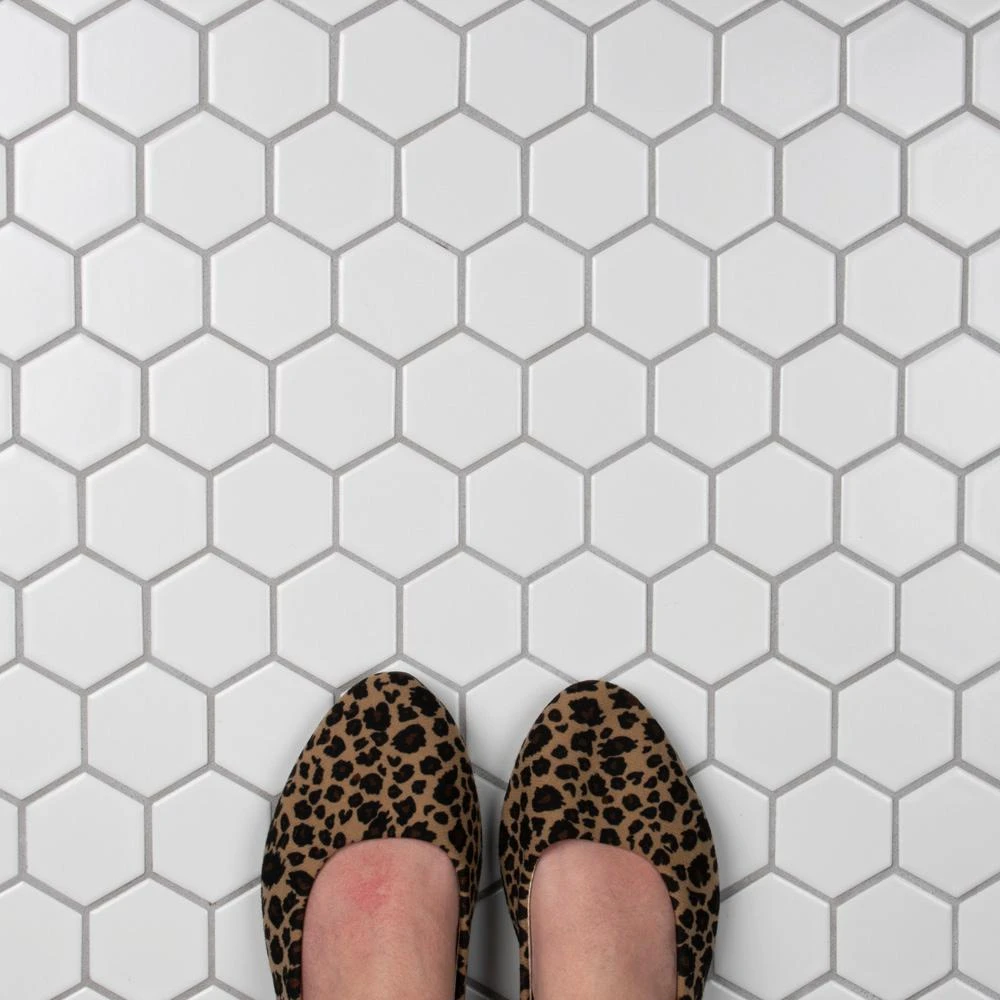 Merola Tile Metro Hex 2 In. Matte White 11-1/8 In. X 12-5/8 In. X 6 Mm Porcelain Mosaic Tile (9.96 Sq. Ft. / Case) 15 Merola Tile Metro Hex 2 In. Matte White 11-1/8 In. X 12-5/8 In. X 6 Mm Porcelain Mosaic Tile (9.96 Sq. Ft. / Case) - Image 13