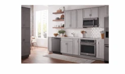 MOEN Brecklyn Single-Handle Pull-Out Sprayer Kitchen Faucet With Power Clean In Spot Resist Stainless -Household Items Sales Screen Shot 2020 01 18 at 5.49.38 PM 1800x1800